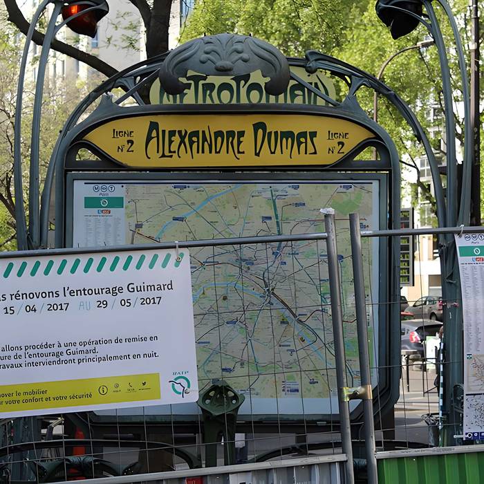 Photo de Métropolitain, station Alexandre-Dumas