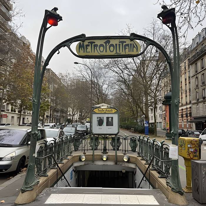 Photo de Métropolitain, station Alexandre-Dumas