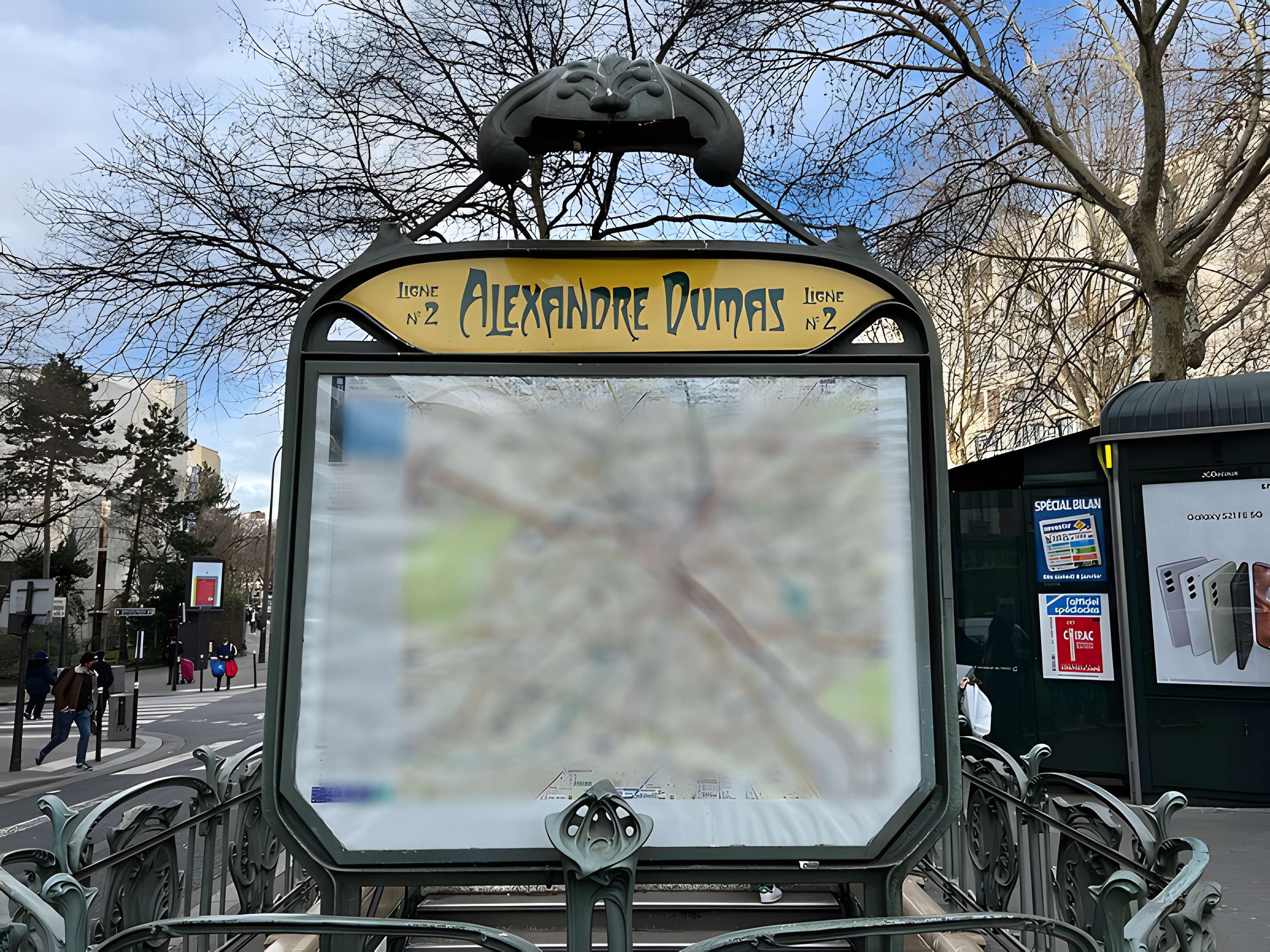 Métropolitain, station Alexandre-Dumas