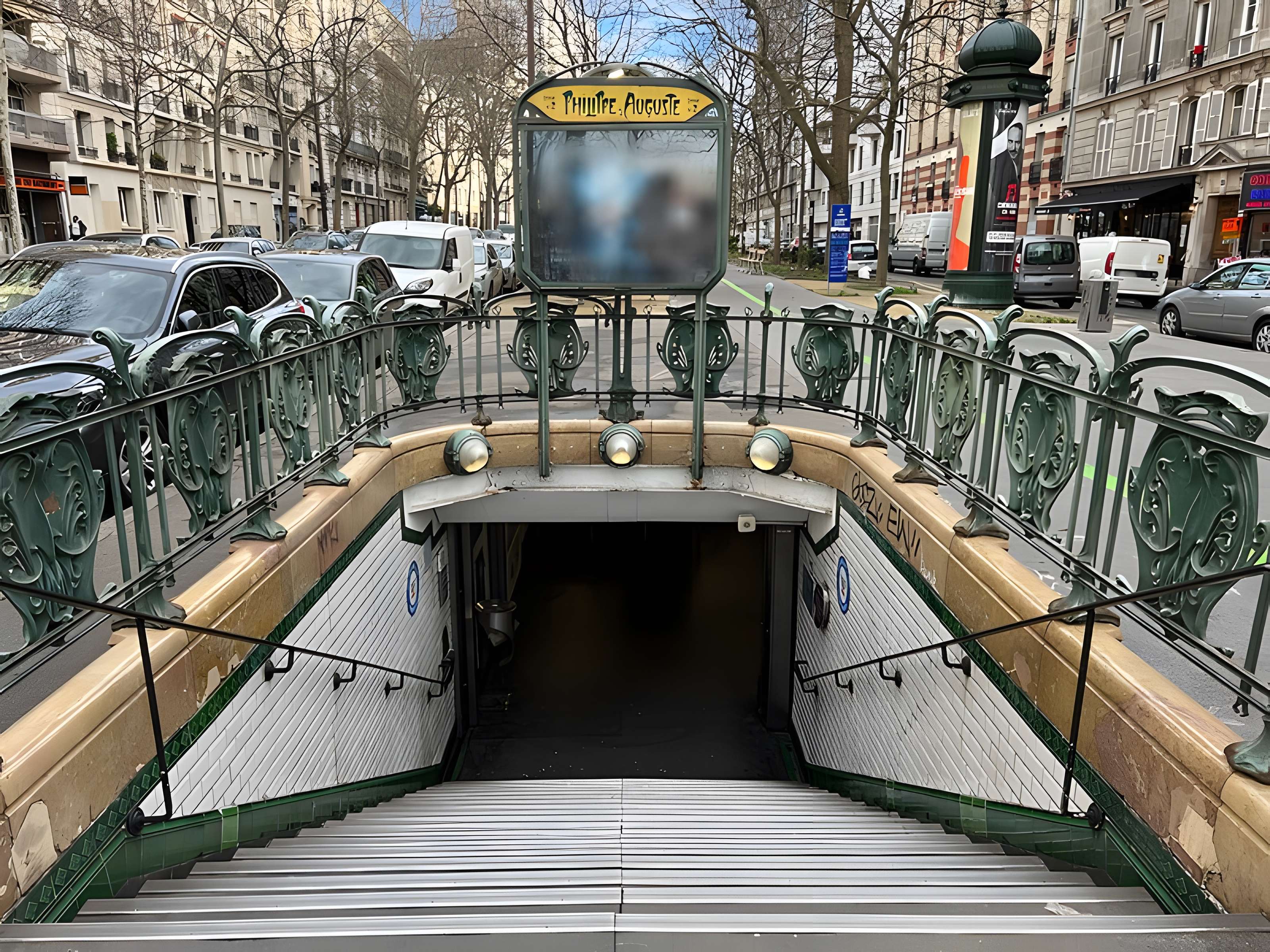 Métropolitain, station Alexandre-Dumas