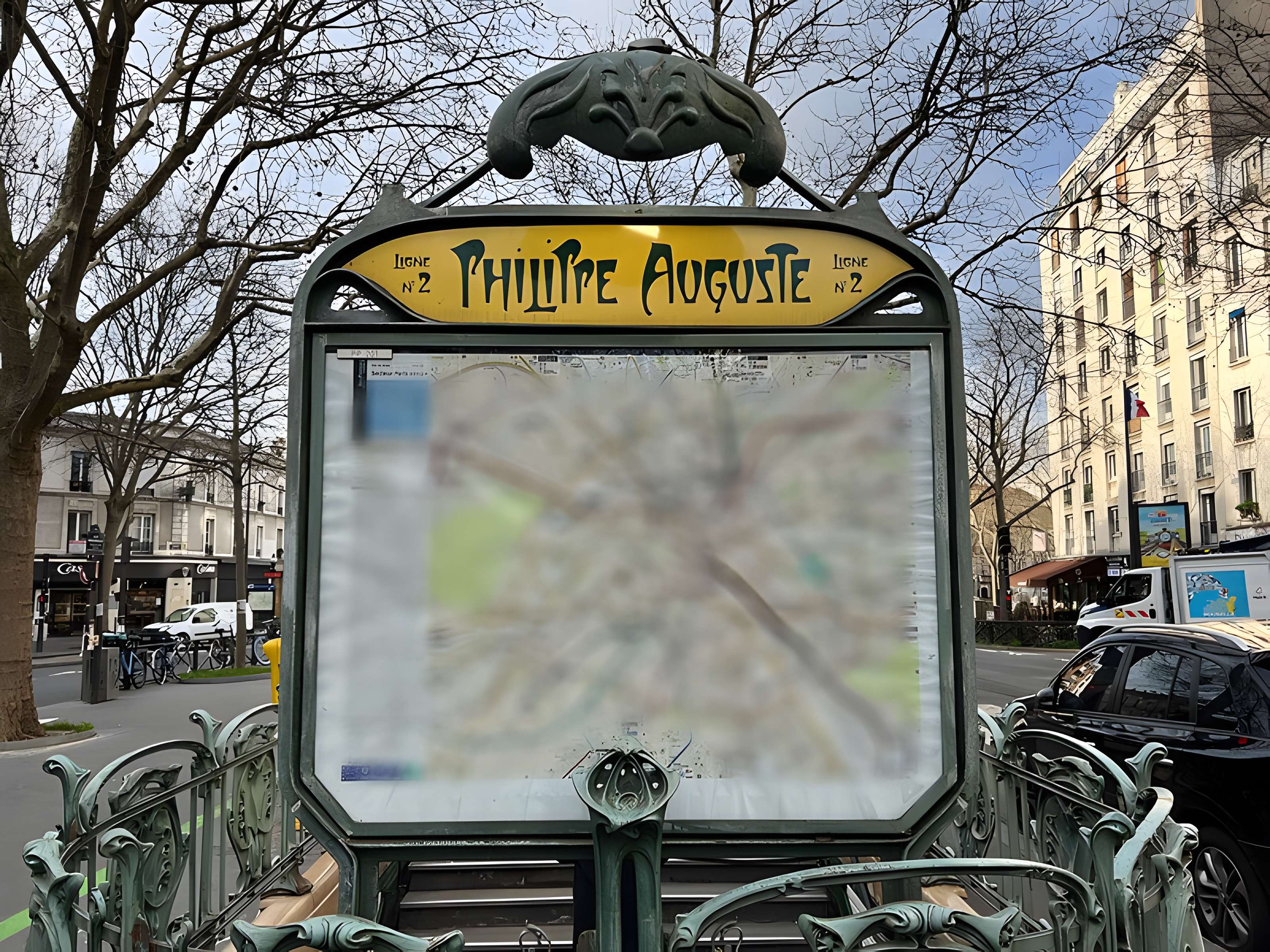 Métropolitain, station Alexandre-Dumas