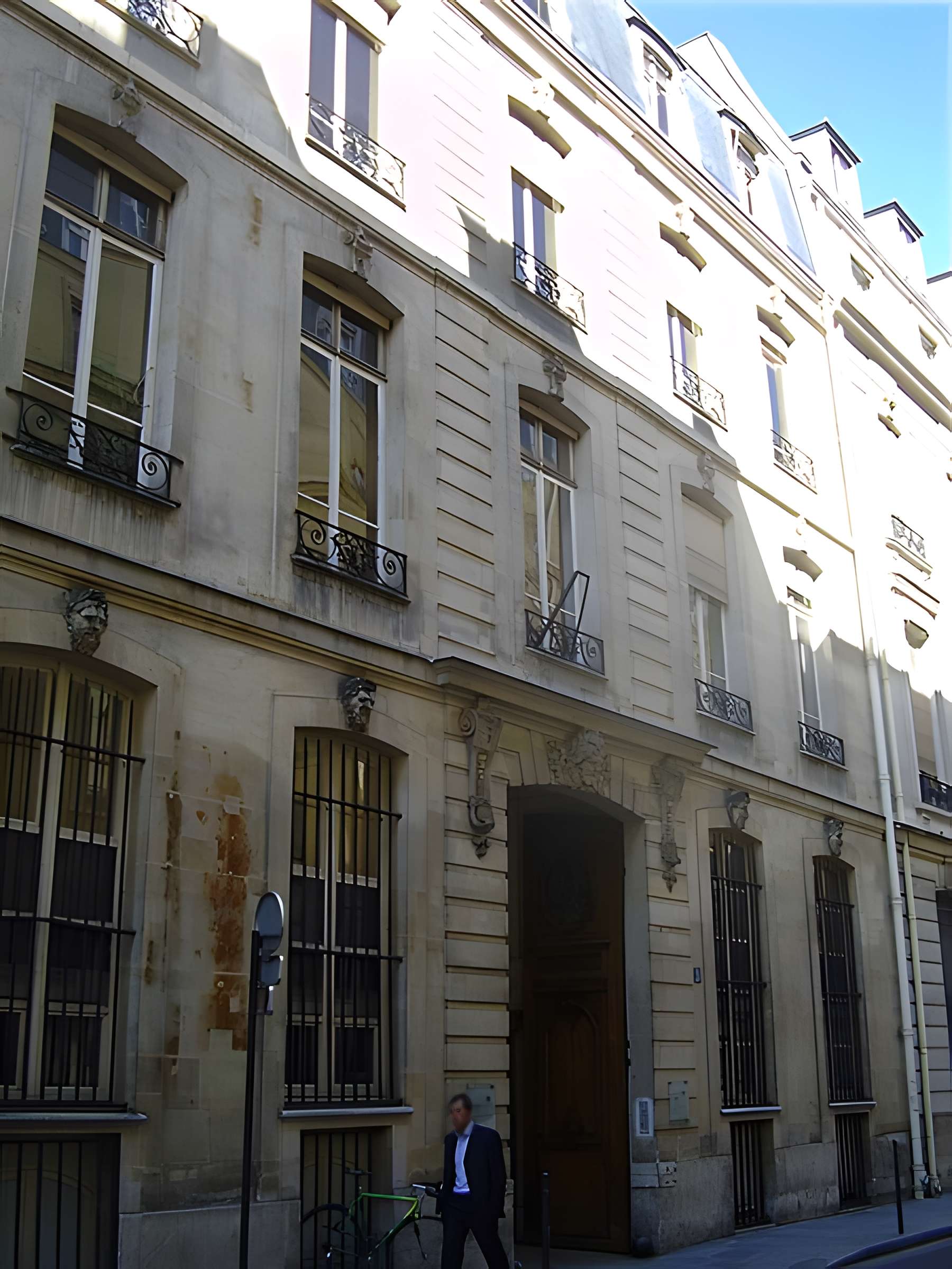 Ancien hôtel