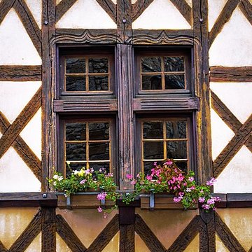 maison a pans de bois 54 rue de la republique a beaujeu