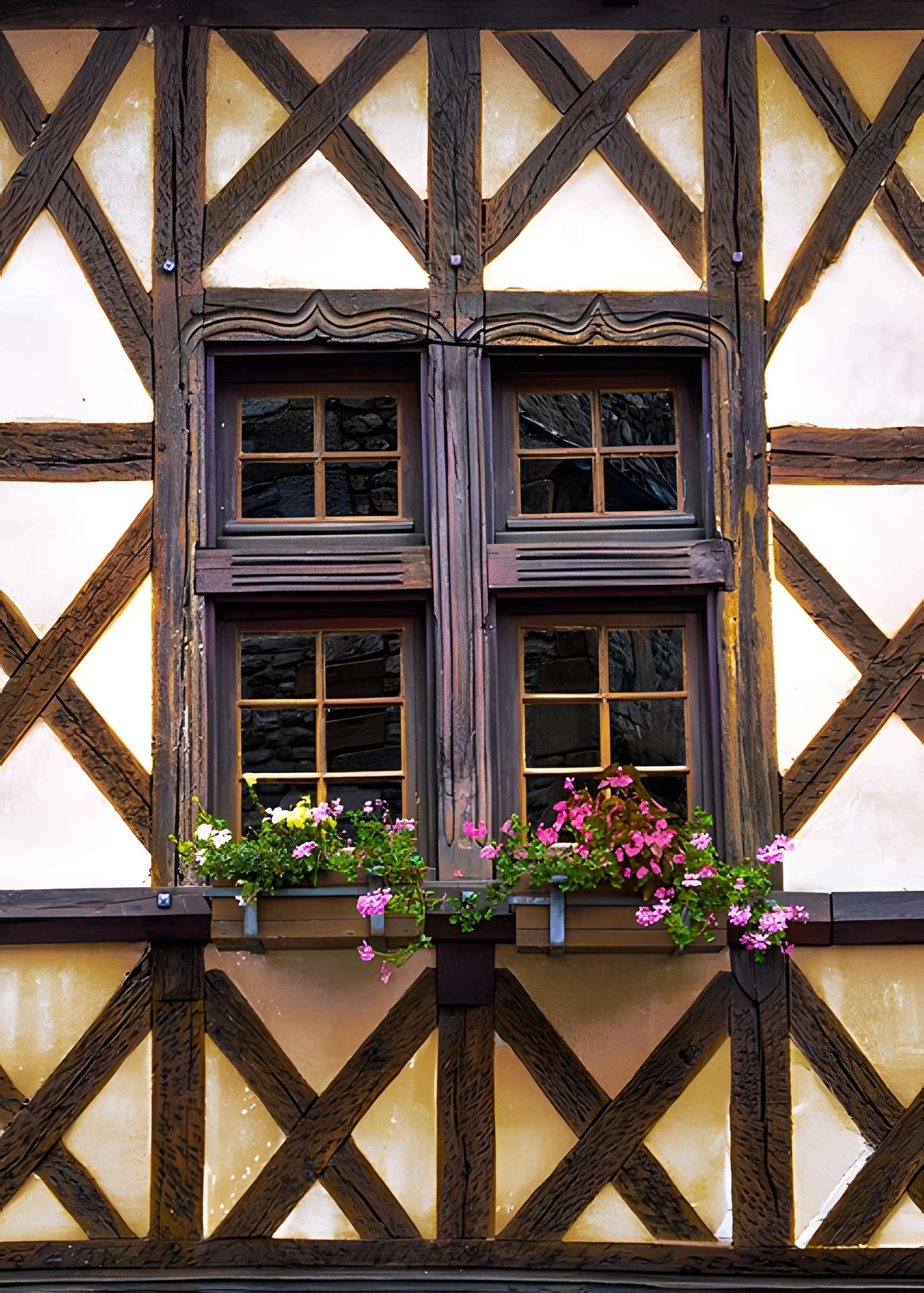Maison à pans de bois, 54 Rue de la République à Beaujeu