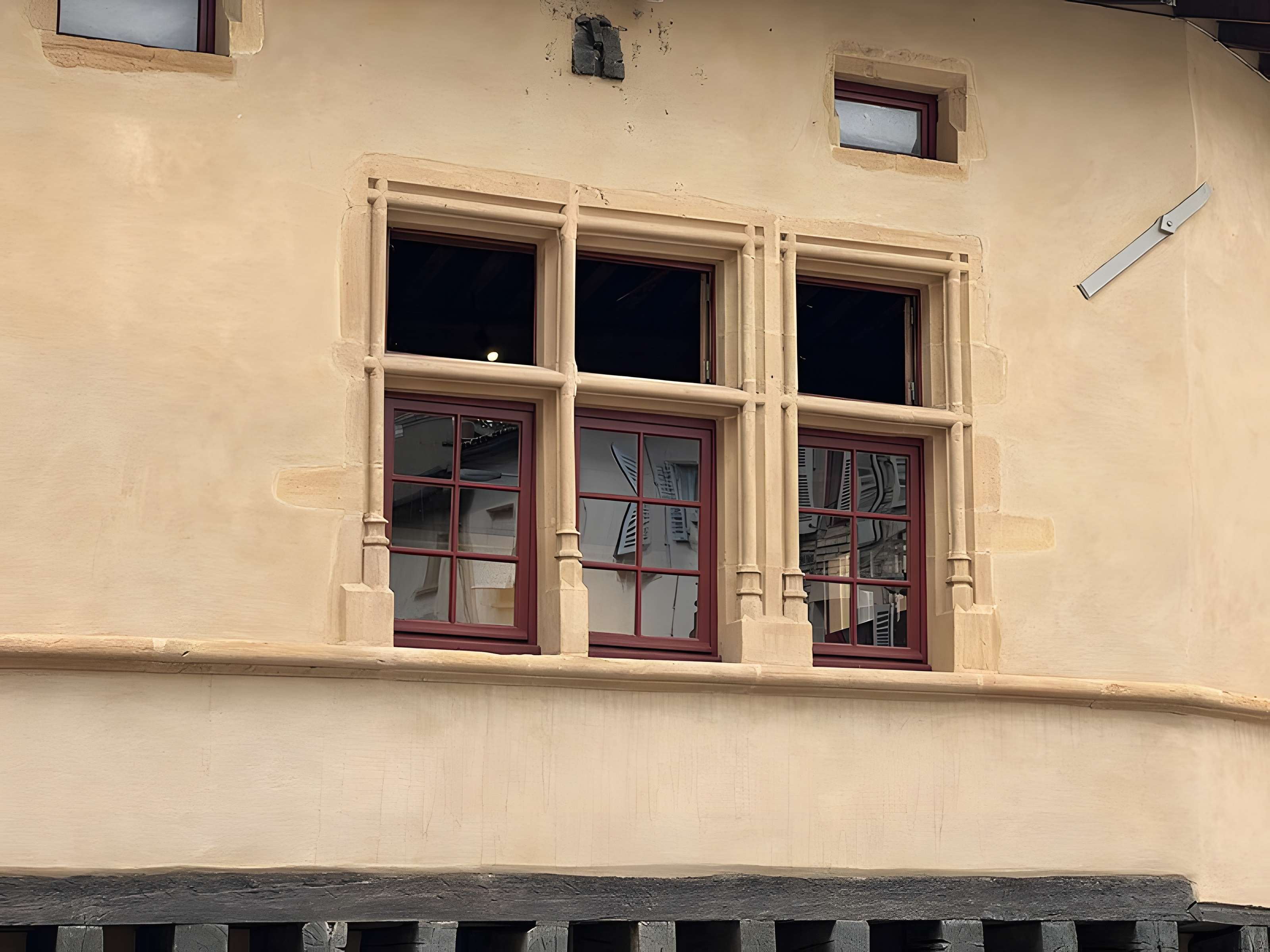 Maison à pans de bois, 54 Rue de la République à Beaujeu