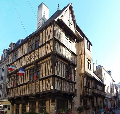 Photo de Maison à pans de bois, de la Rue des Cuisiniers à Bayeux
