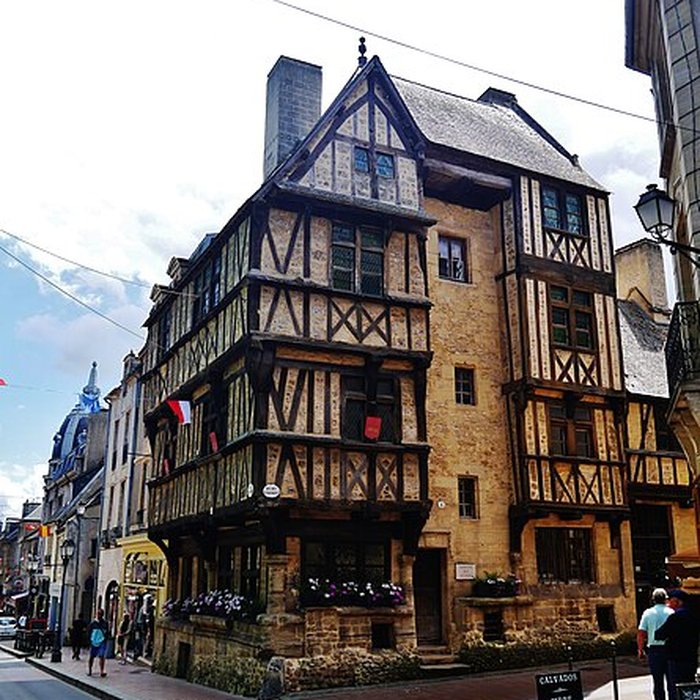 Photo de Maison à pans de bois, de la Rue des Cuisiniers à Bayeux