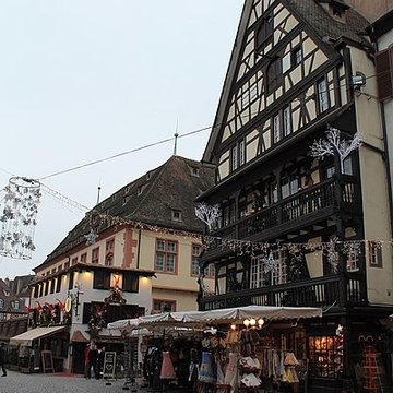 Maison au 1 Place du Marché-aux-Cochons-de-Lait à Strasbourg