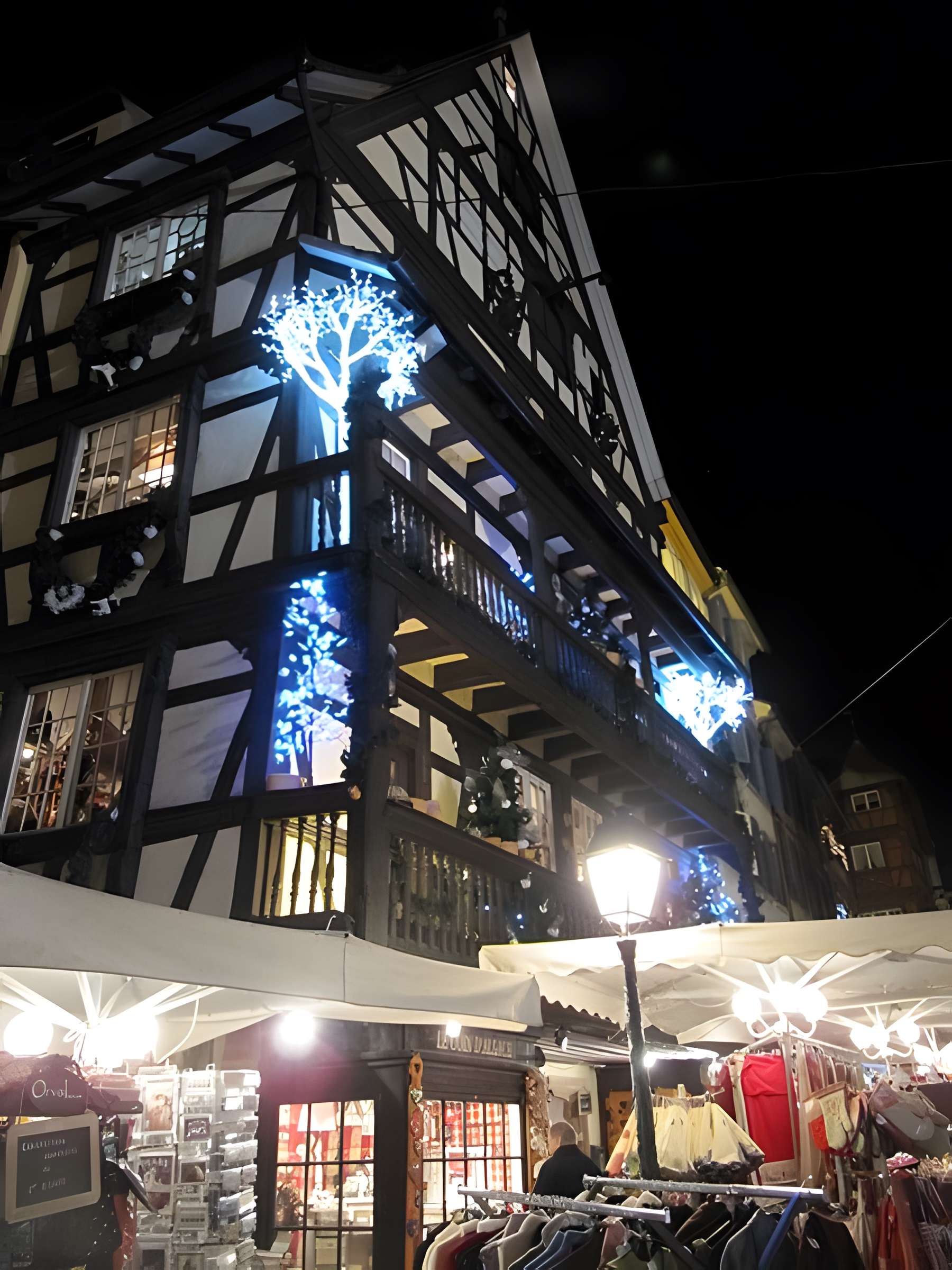 Maison au 1 Place du Marché-aux-Cochons-de-Lait à Strasbourg