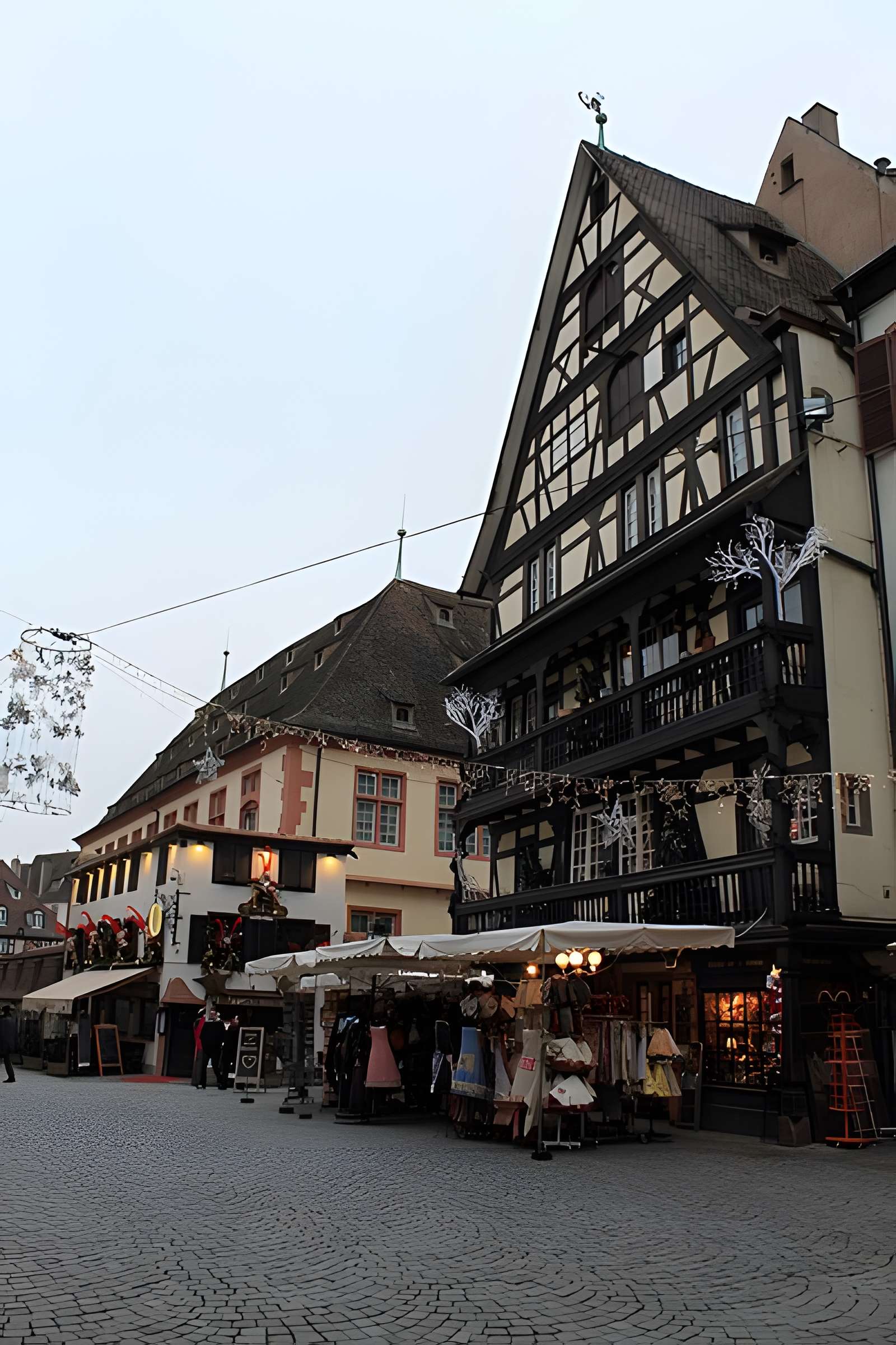 Maison au 1 Place du Marché-aux-Cochons-de-Lait à Strasbourg