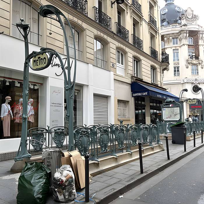 Photo de Métropolitain, station Quatre-Septembre