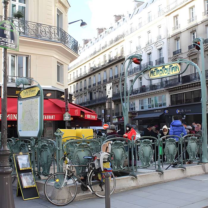 Photo de Métropolitain, station Quatre-Septembre