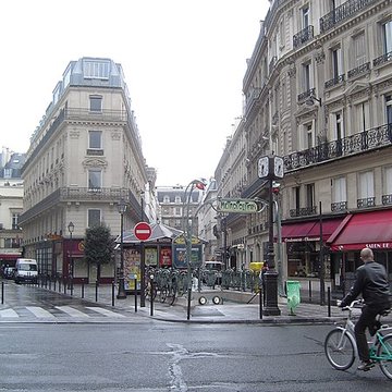 Métropolitain, station Quatre-Septembre