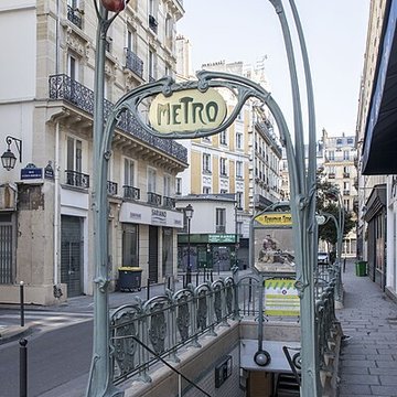 Métropolitain, station Quatre-Septembre