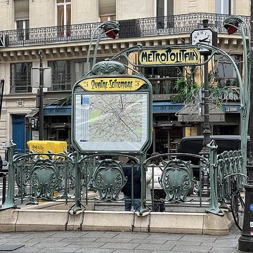 Métropolitain, station Quatre-Septembre