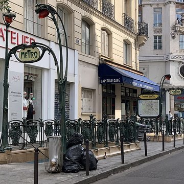Métropolitain, station Quatre-Septembre