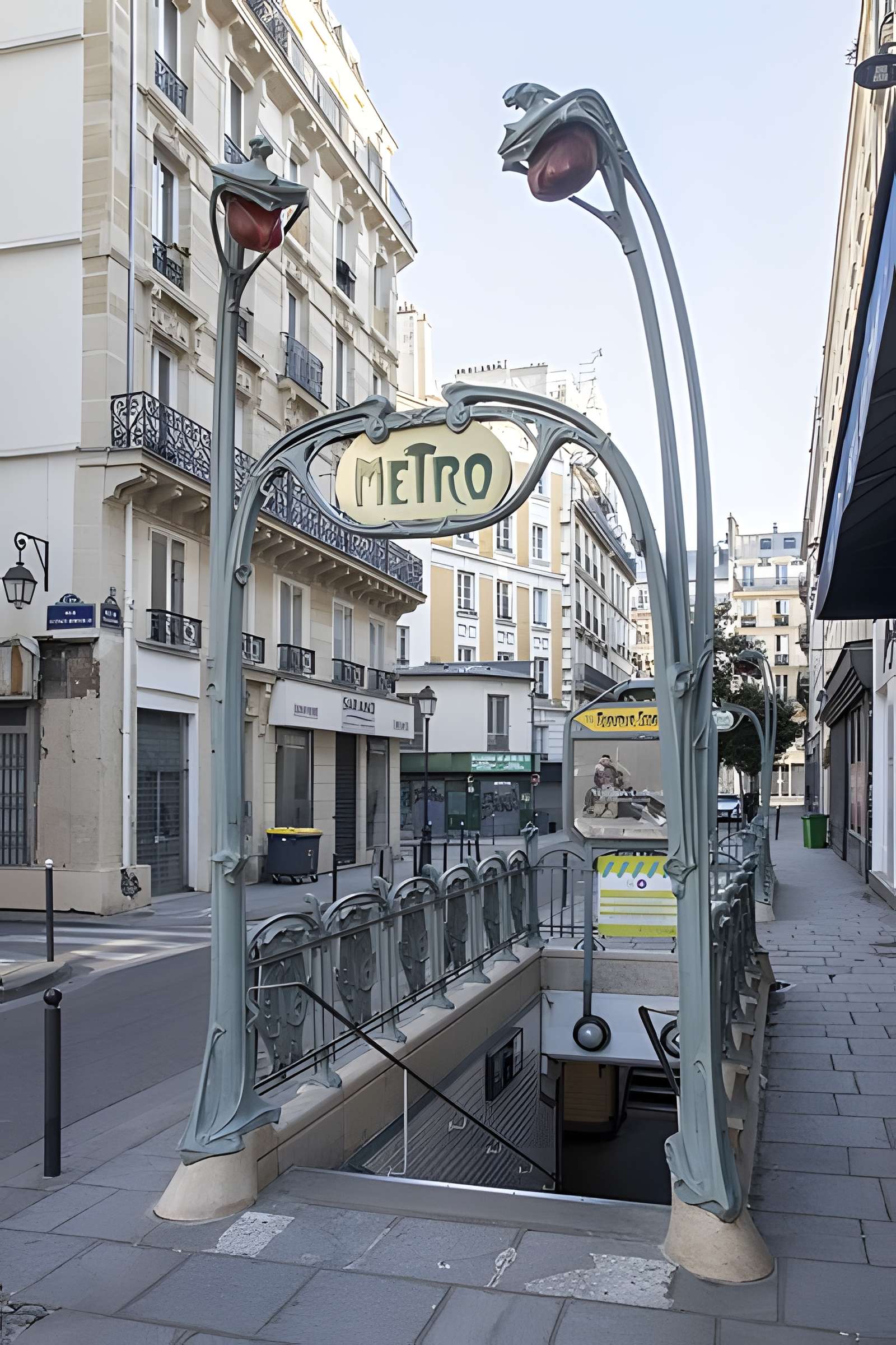 Métropolitain, station Quatre-Septembre