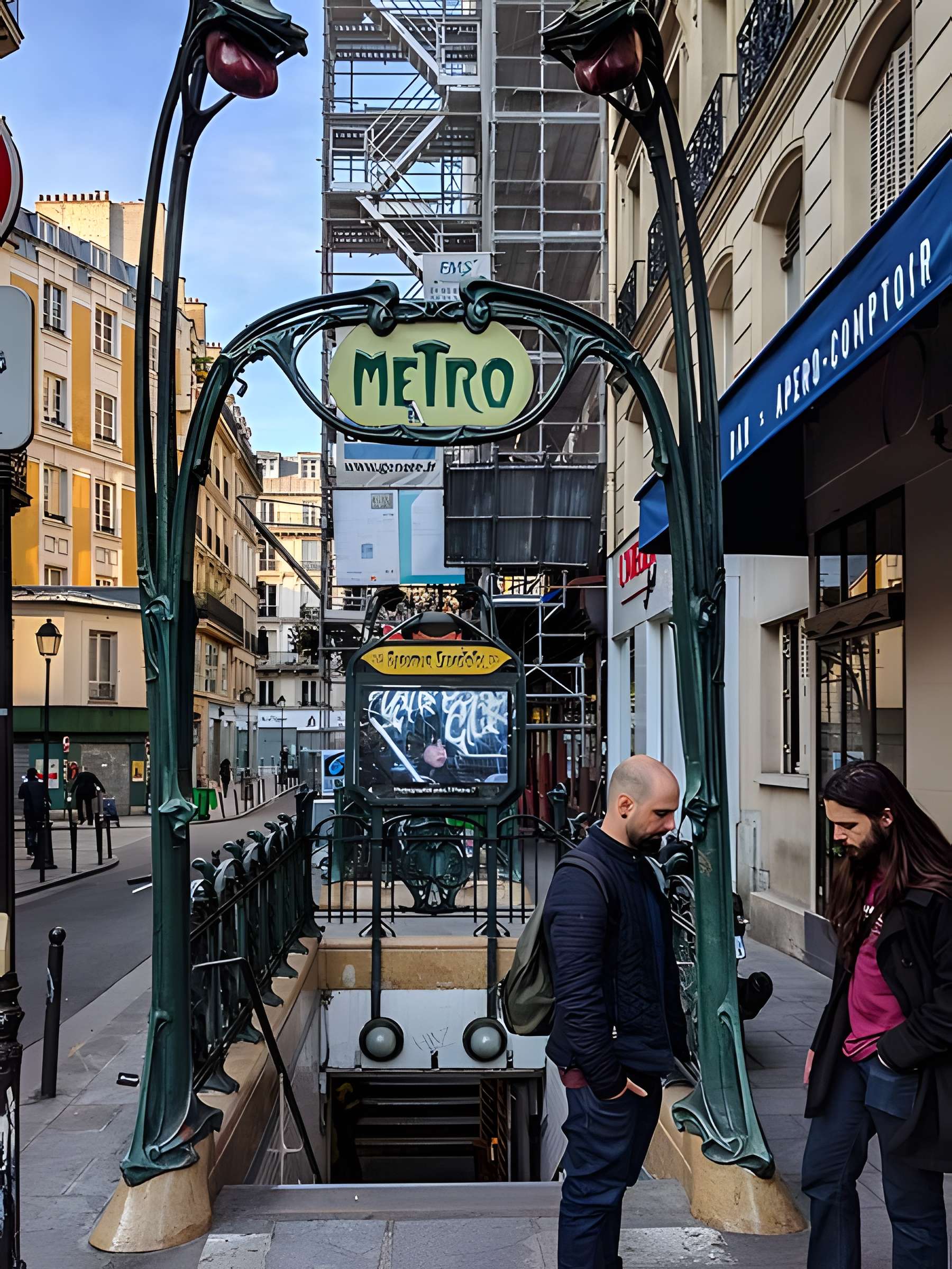Métropolitain, station Quatre-Septembre