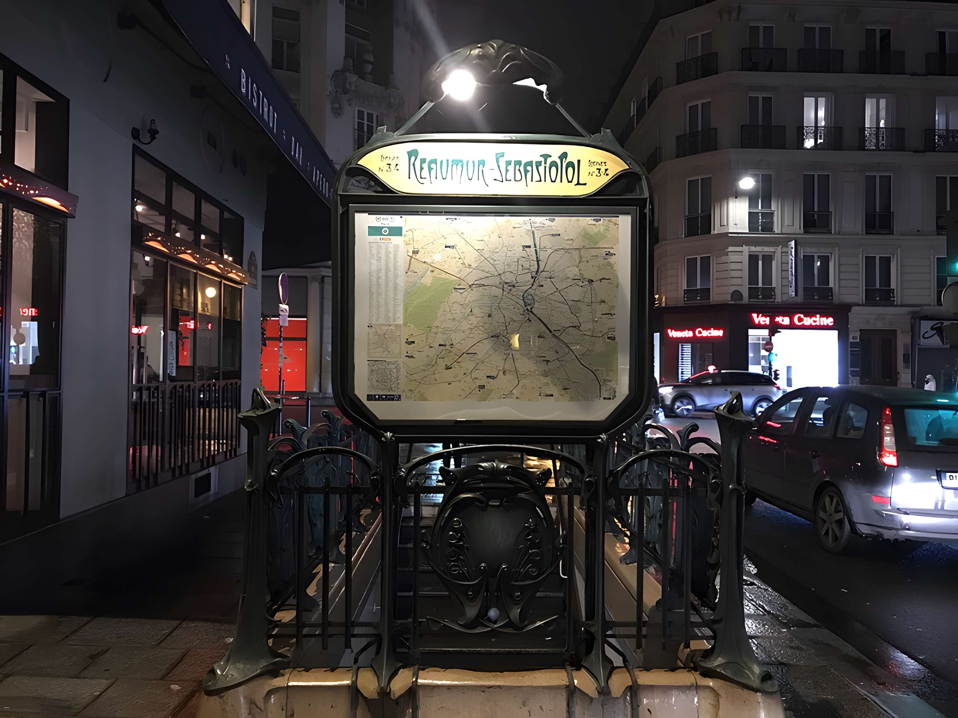 Métropolitain, station Quatre-Septembre