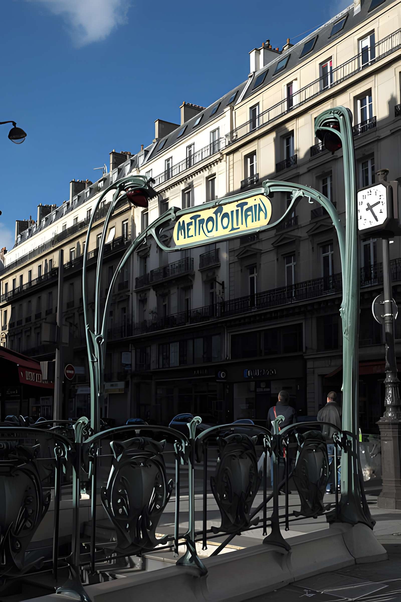 Métropolitain, station Quatre-Septembre