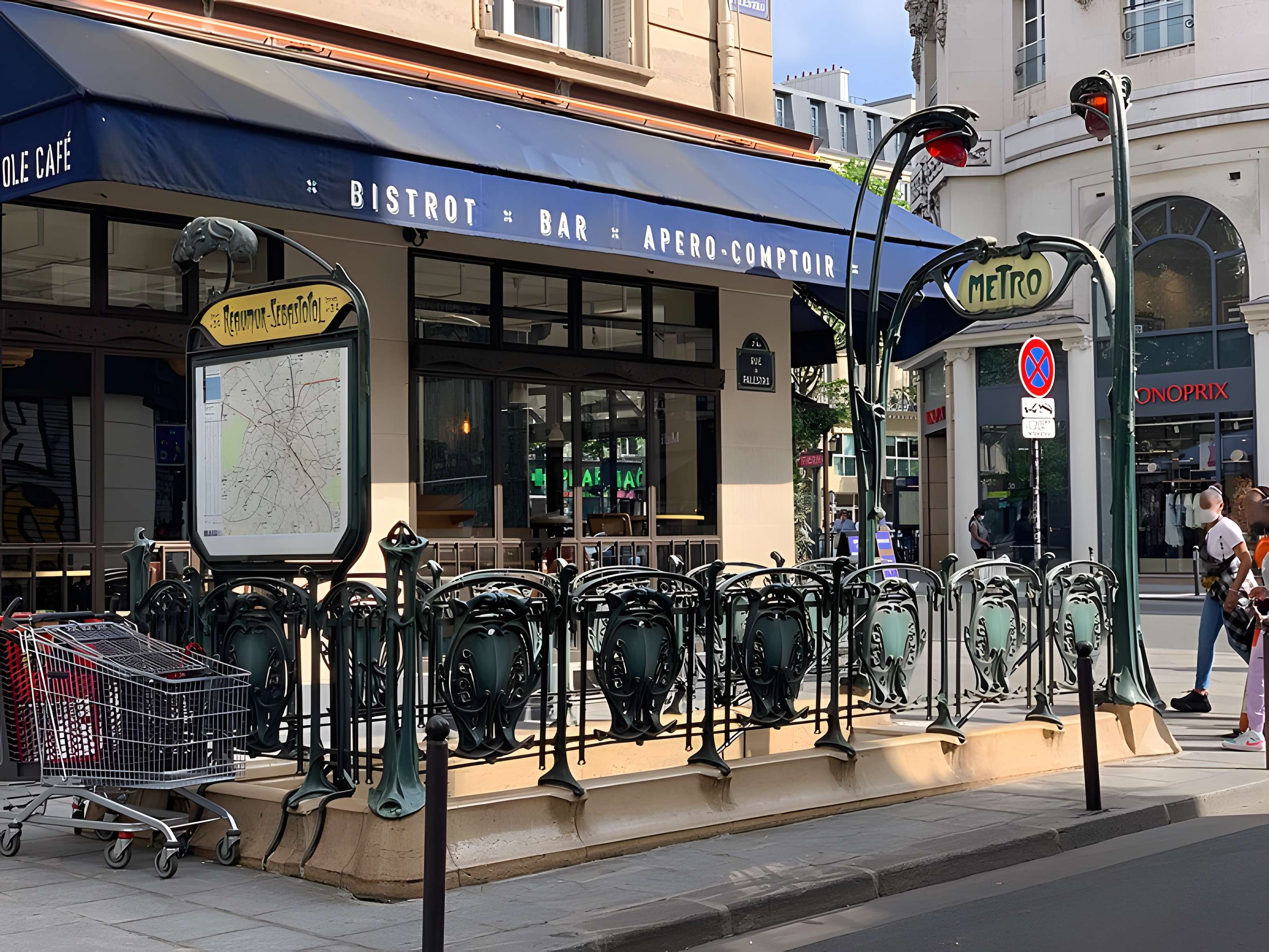 Métropolitain, station Quatre-Septembre