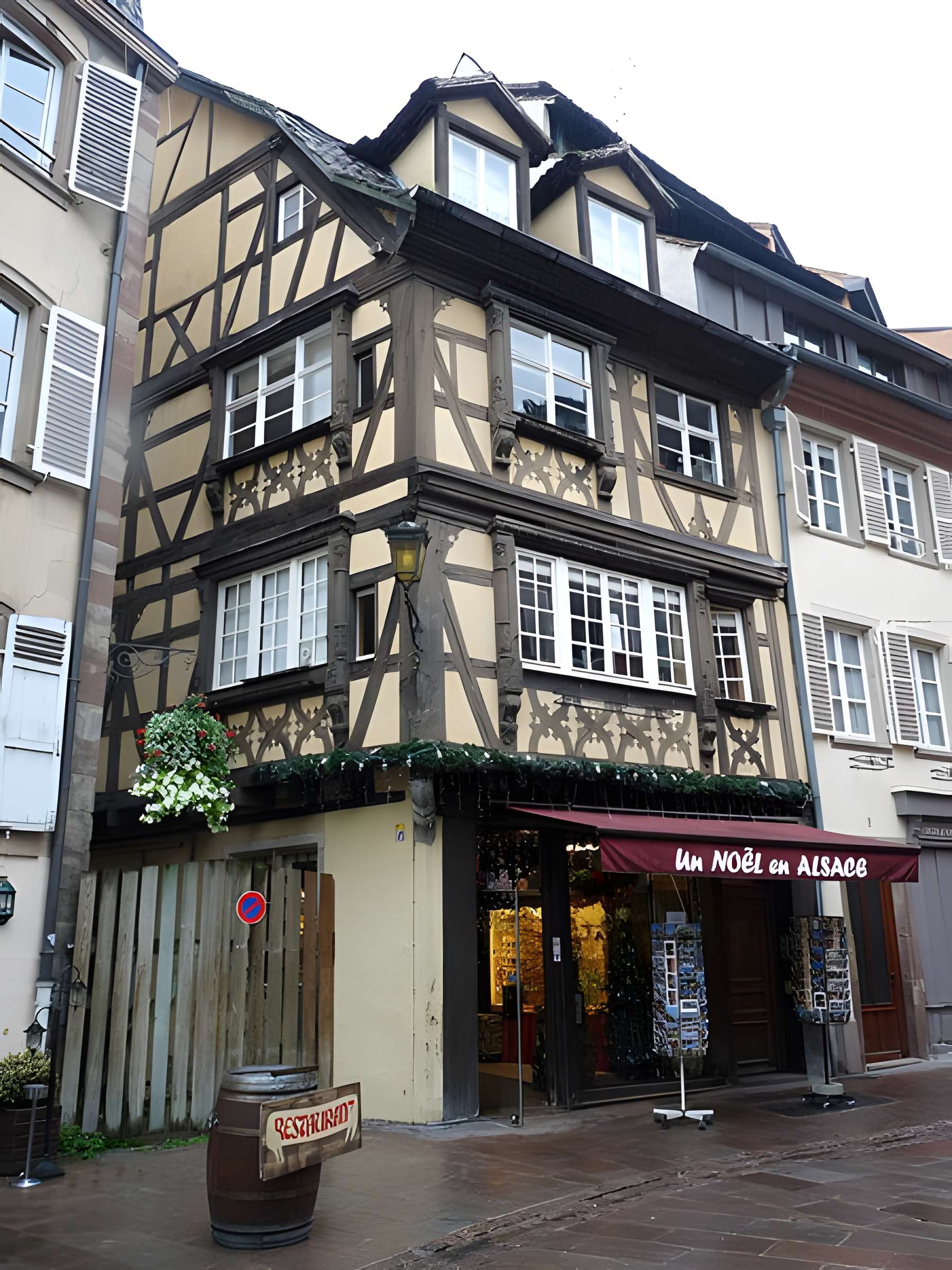 Maison au 10 Rue des Dentelles à Strasbourg 