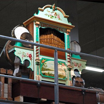 Ancienne abbaye Saint-Martin-des-Champs, actuellement Conservatoire National des Arts et Métiers et Musée National des Techniques