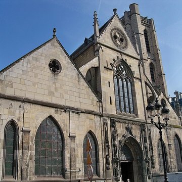 Ancienne abbaye Saint-Martin-des-Champs, actuellement Conservatoire National des Arts et Métiers et Musée National des Techniques