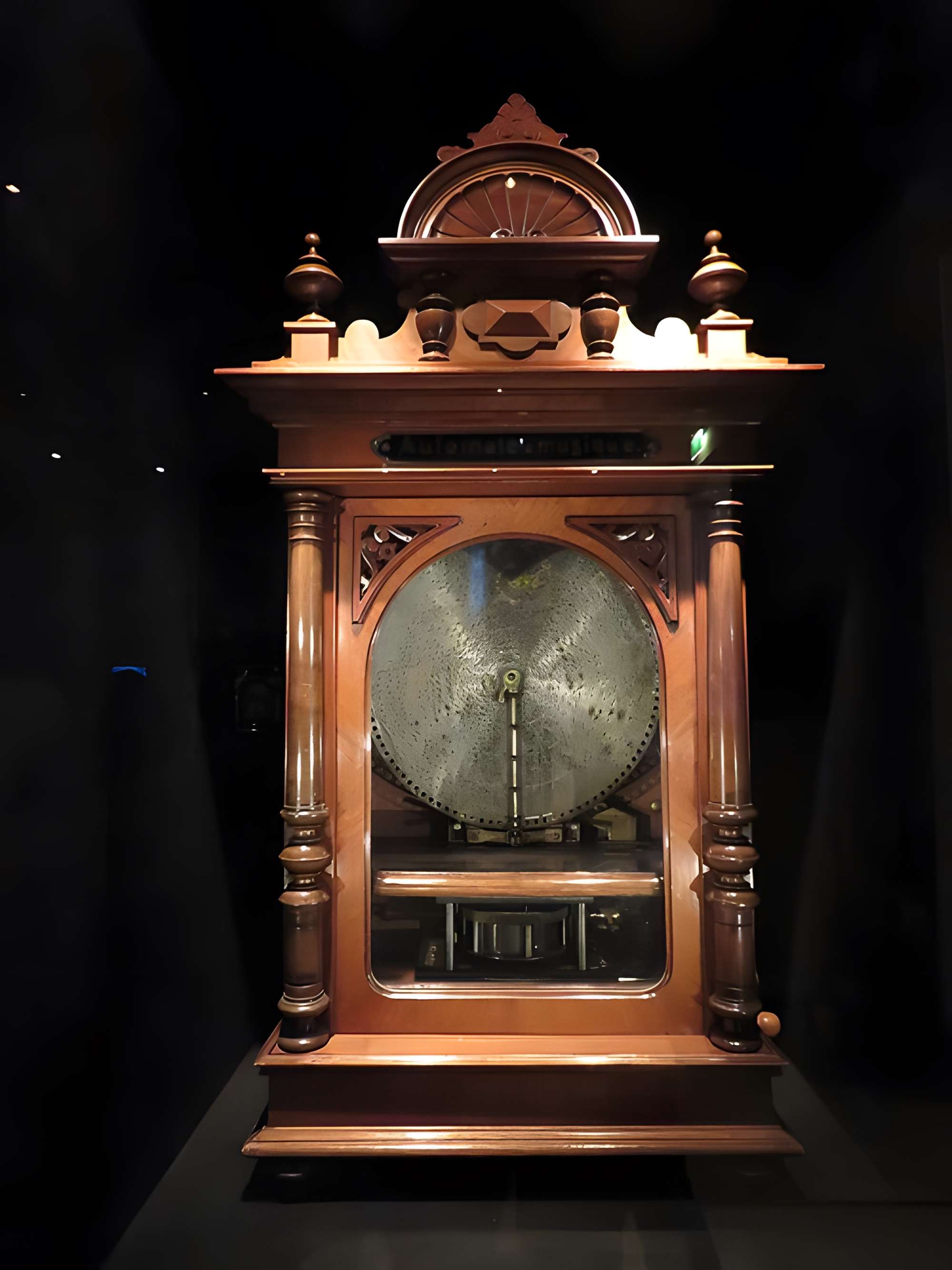 Ancienne abbaye Saint-Martin-des-Champs, actuellement Conservatoire National des Arts et Métiers et Musée National des Techniques