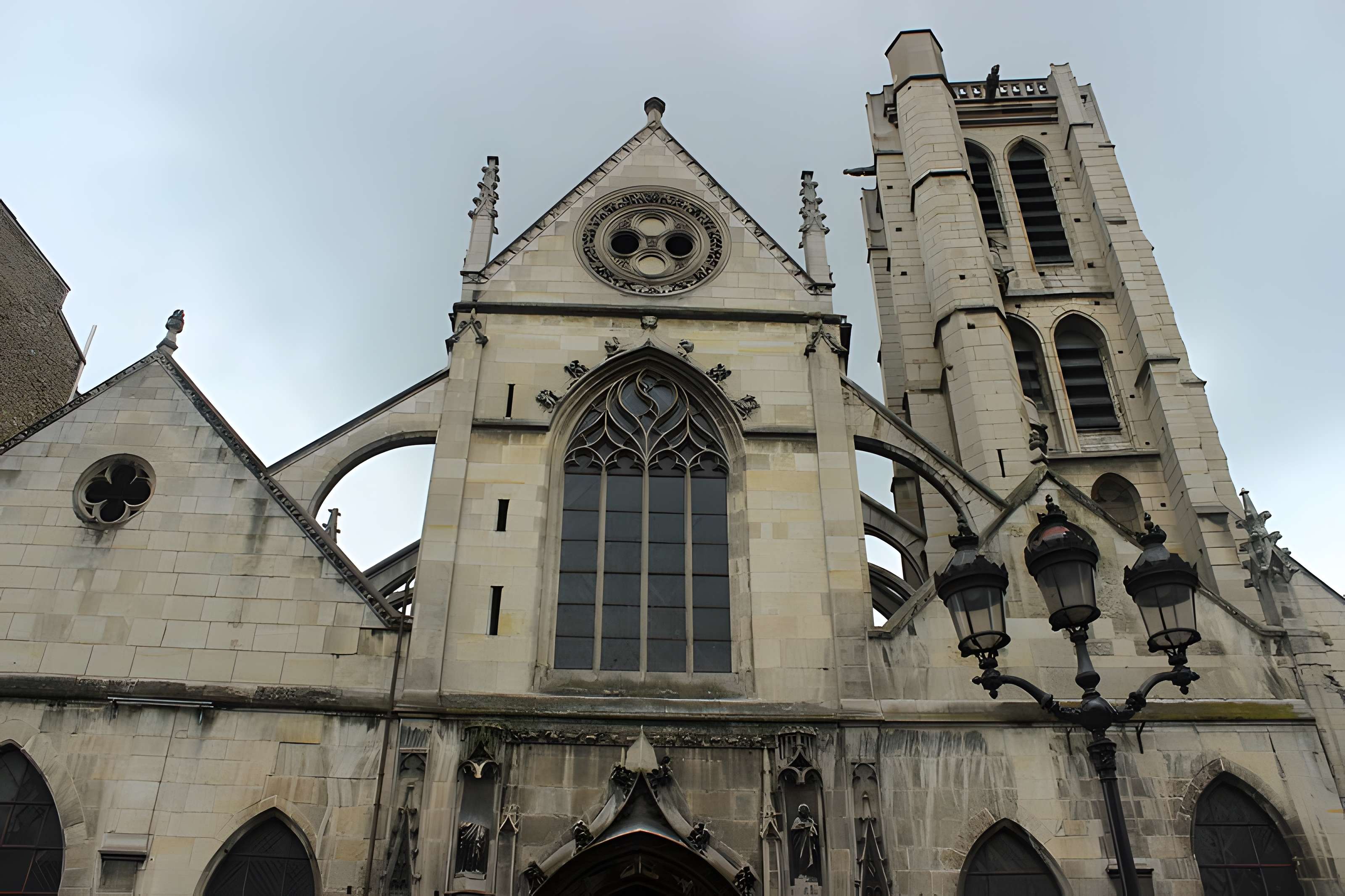 Ancienne abbaye Saint-Martin-des-Champs, actuellement Conservatoire National des Arts et Métiers et Musée National des Techniques