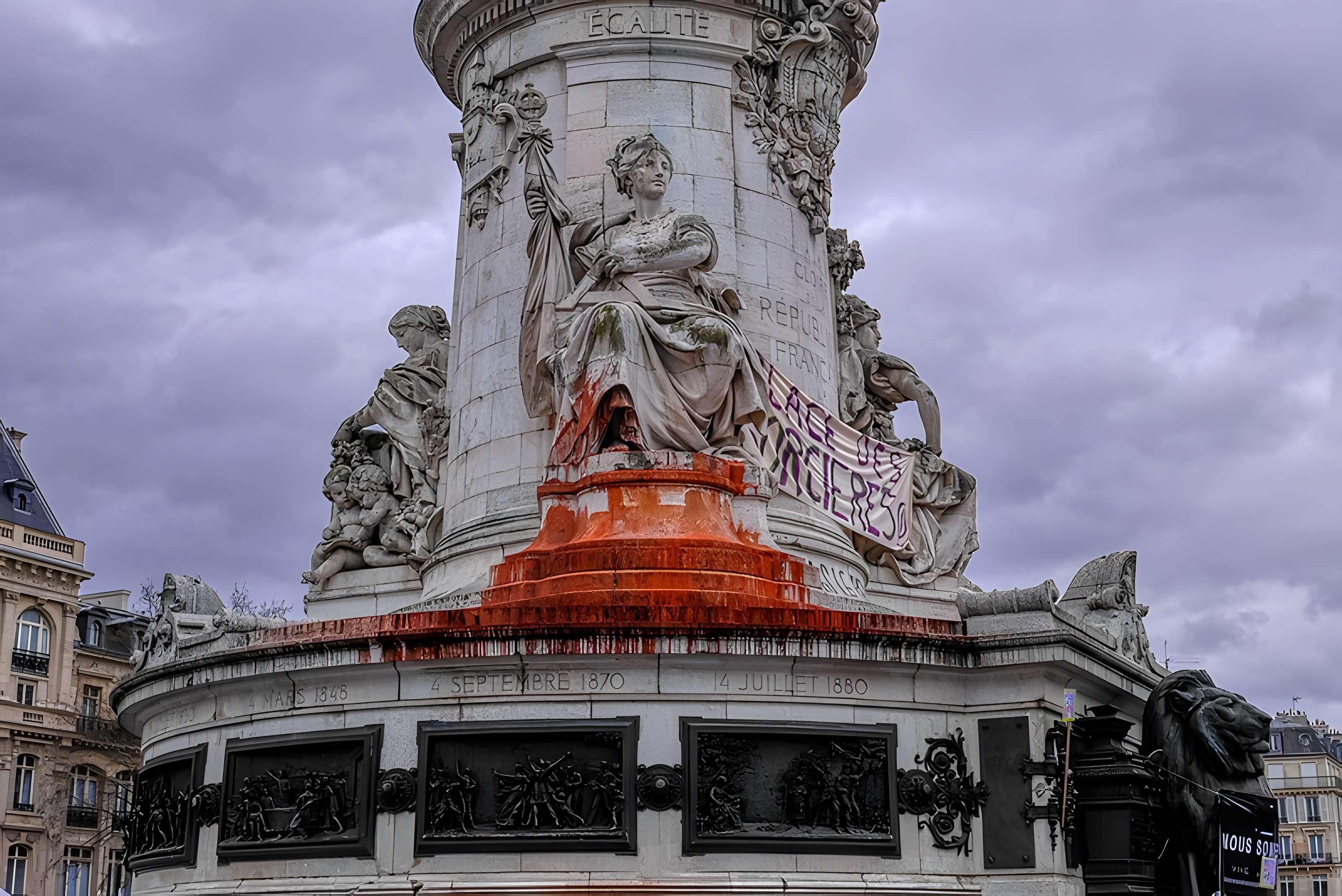 Monument à la République