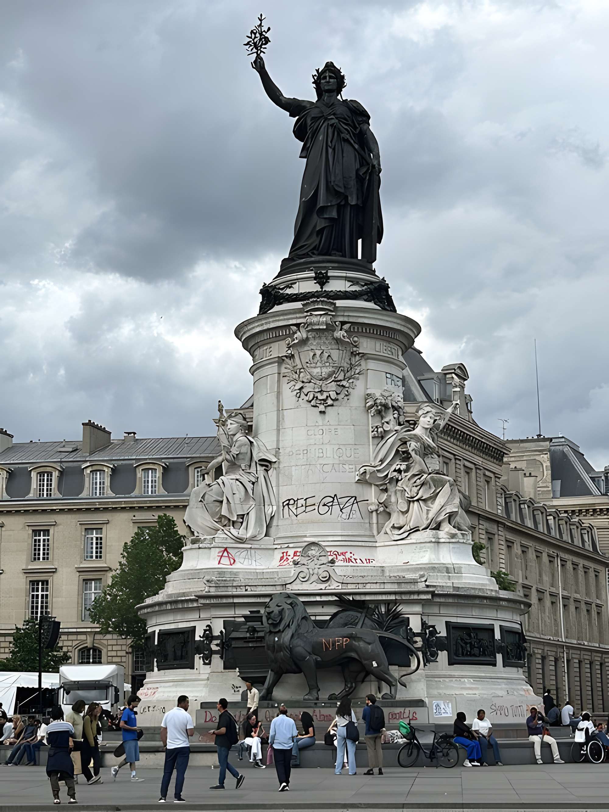 Monument à la République