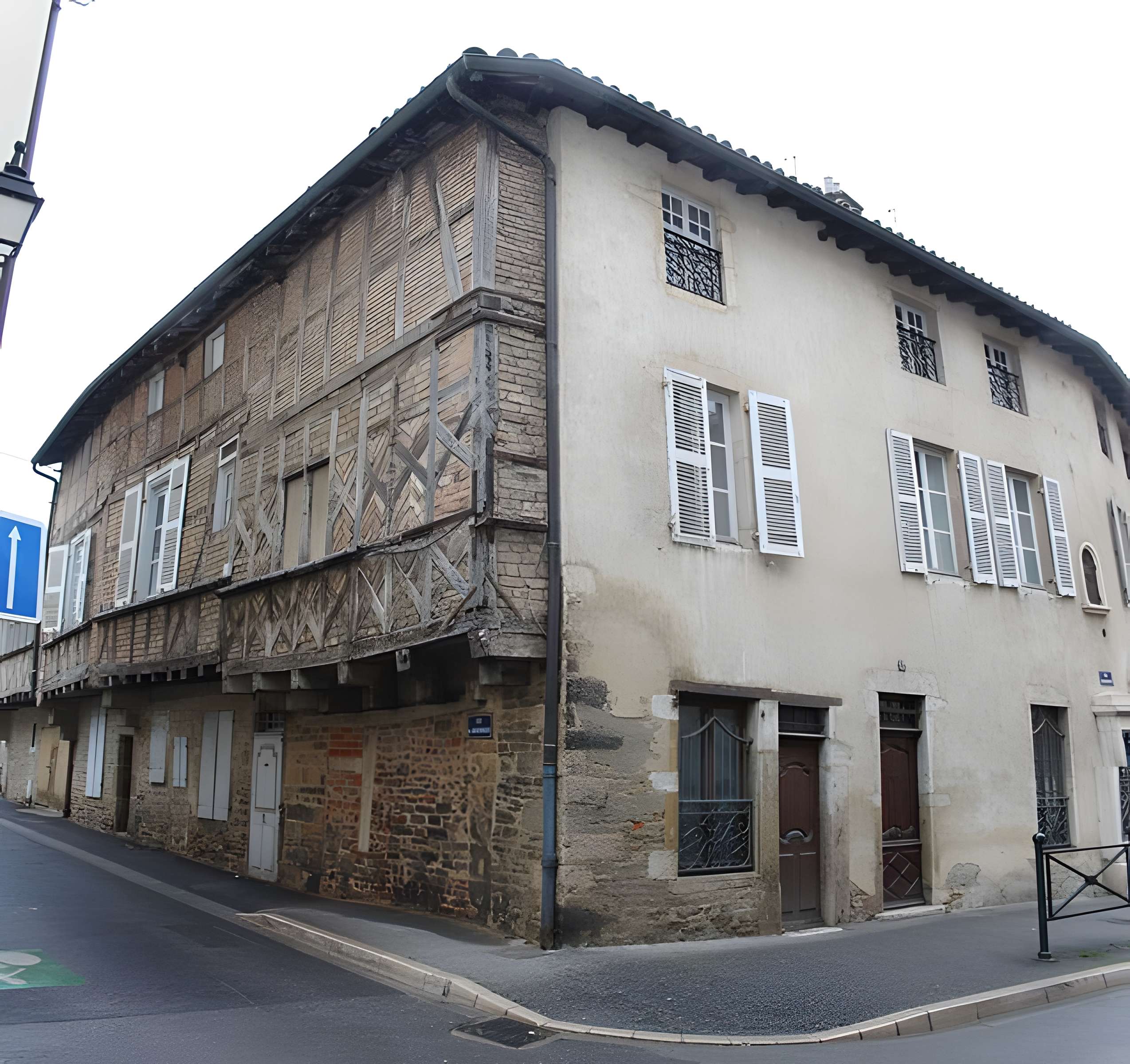 Maison au 17 rue Bourgmayer à Bourg-en-Bresse 