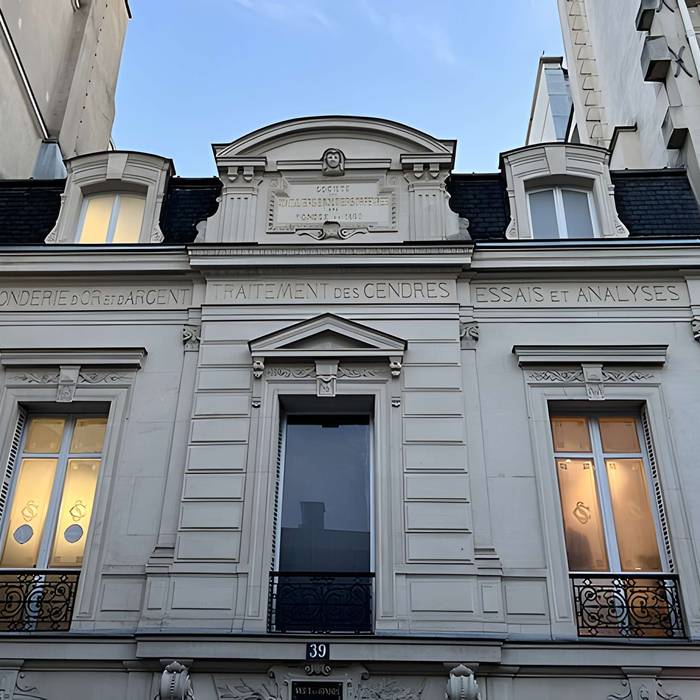 Photo de Hôtel et usine de la Société des Cendres