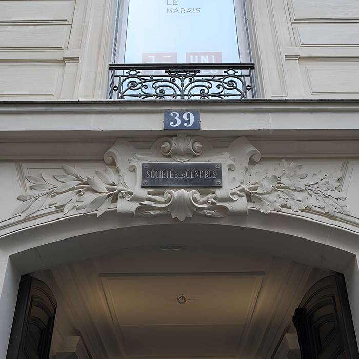 Photo de Hôtel et usine de la Société des Cendres