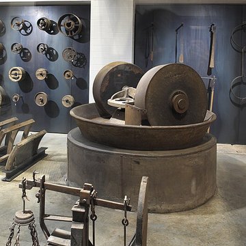 Hôtel et usine de la Société des Cendres