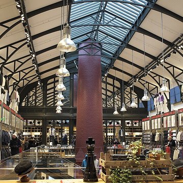 Hôtel et usine de la Société des Cendres