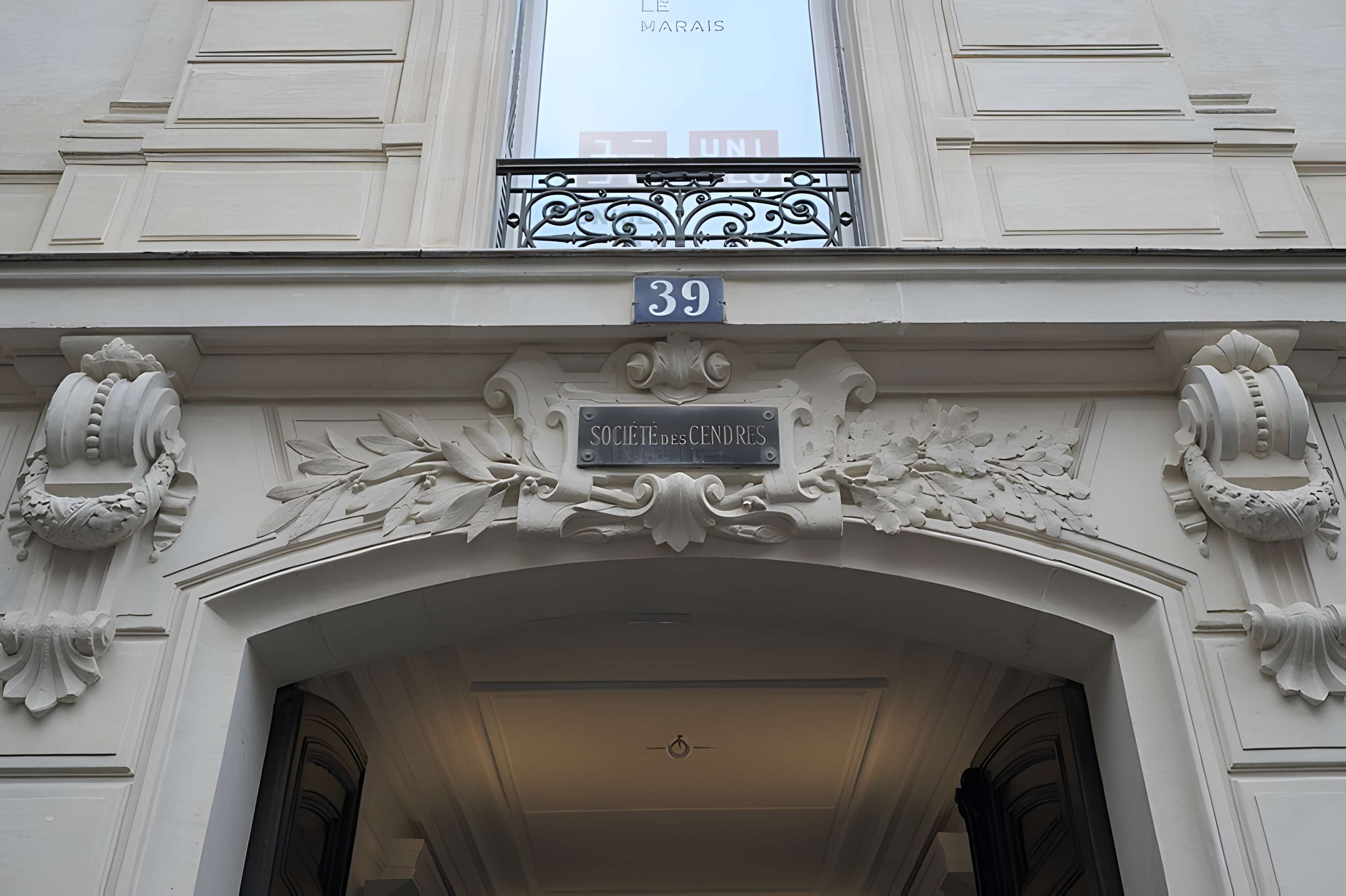 Hôtel et usine de la Société des Cendres