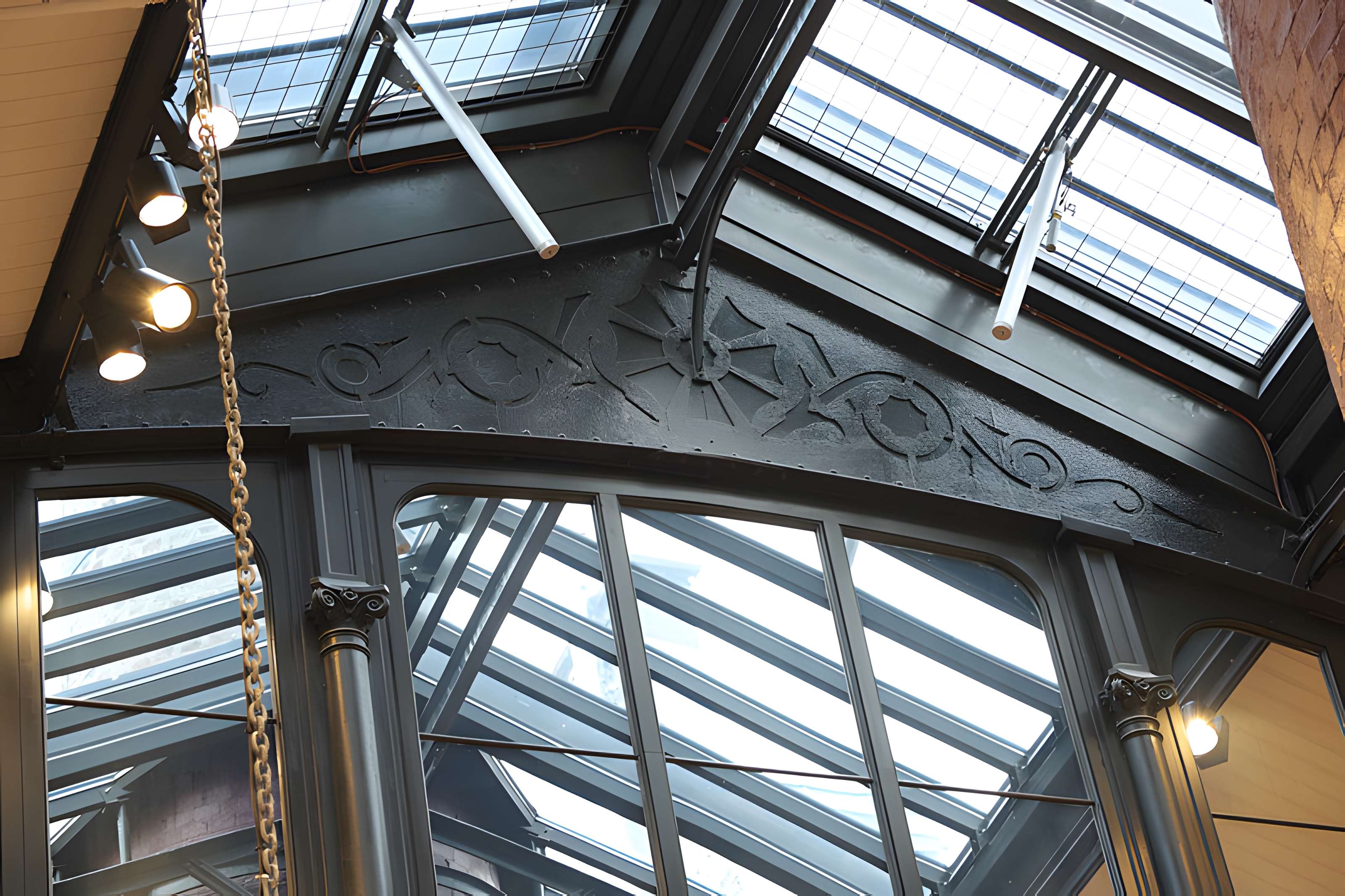 Hôtel et usine de la Société des Cendres