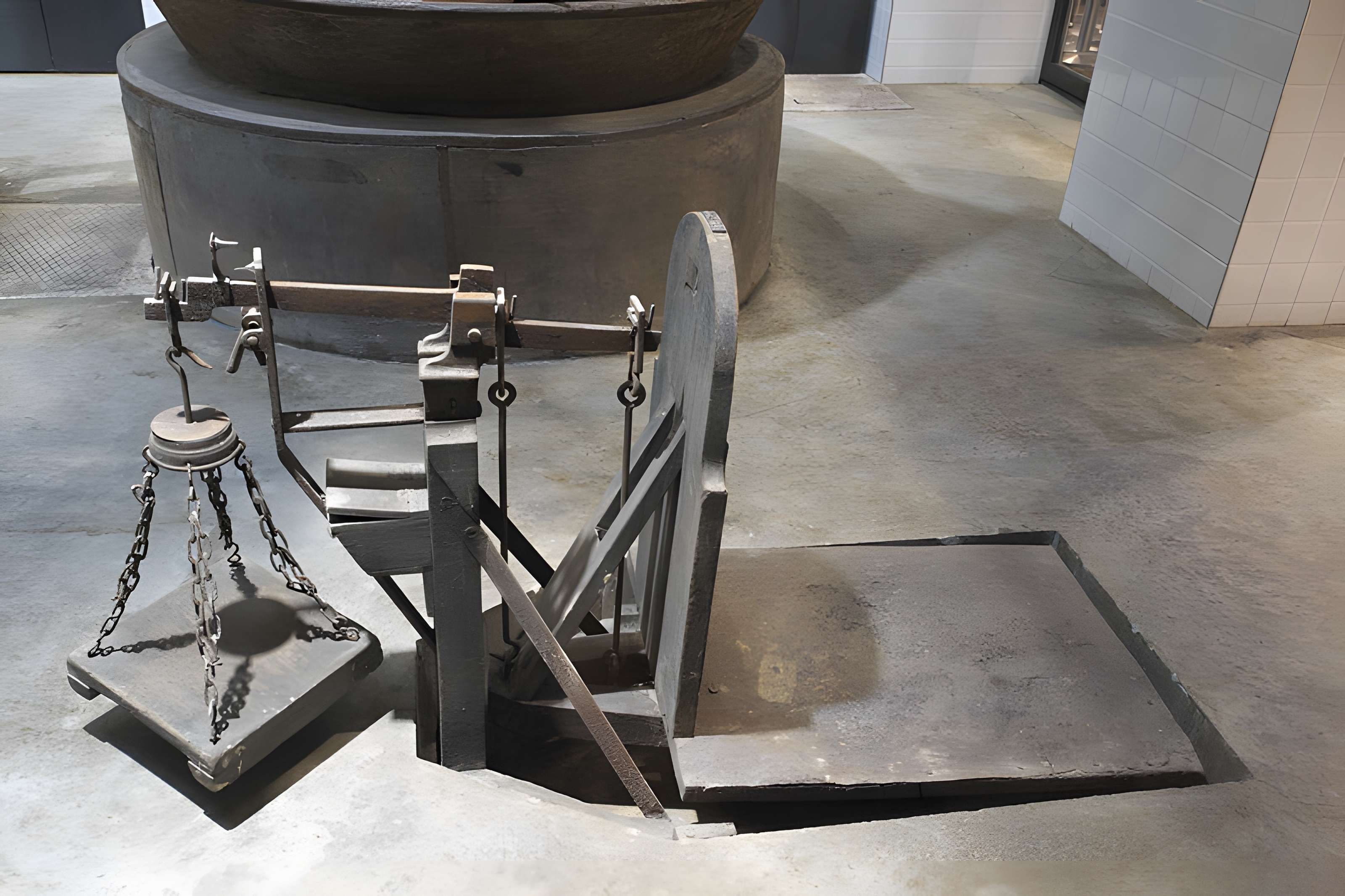 Hôtel et usine de la Société des Cendres