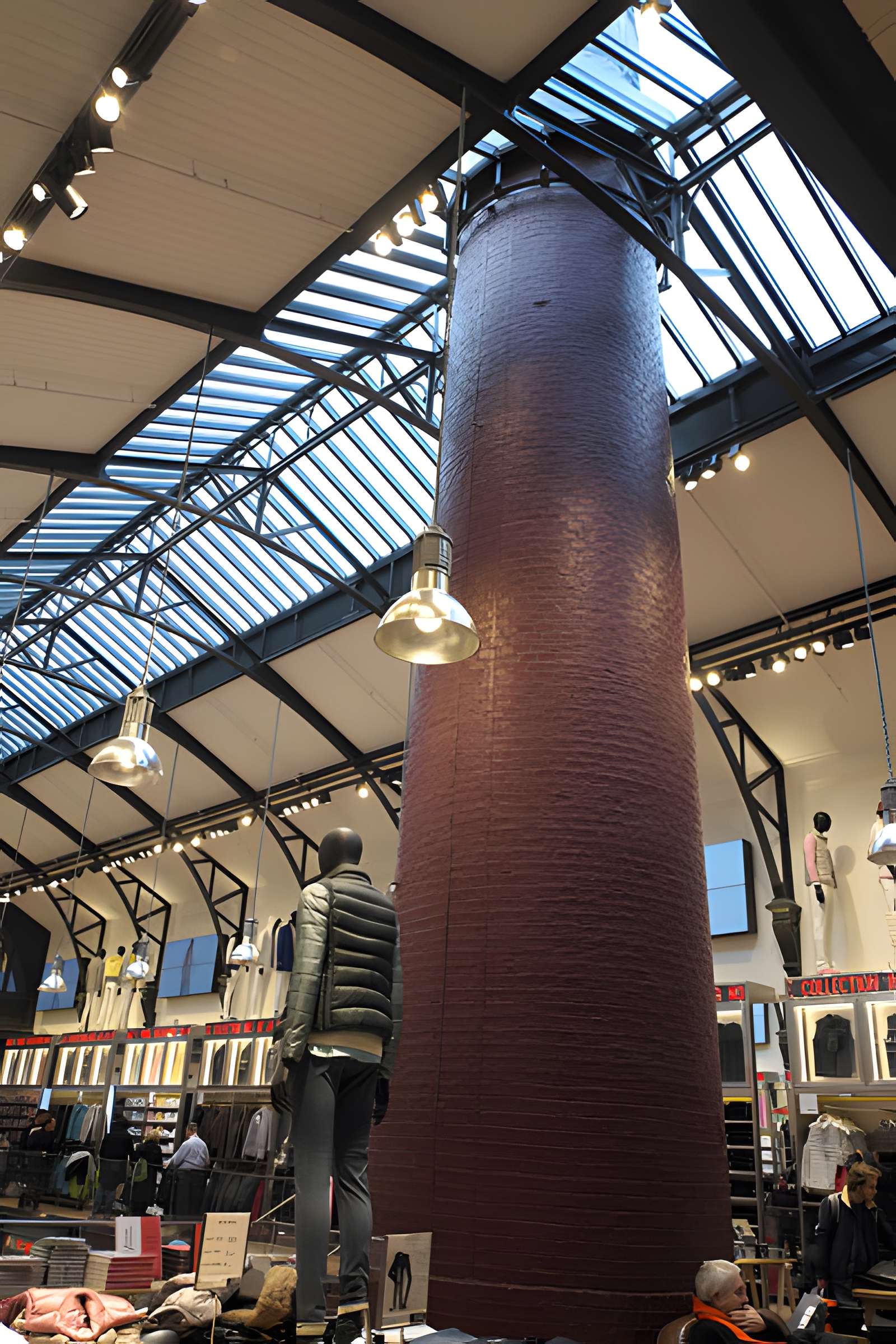 Hôtel et usine de la Société des Cendres