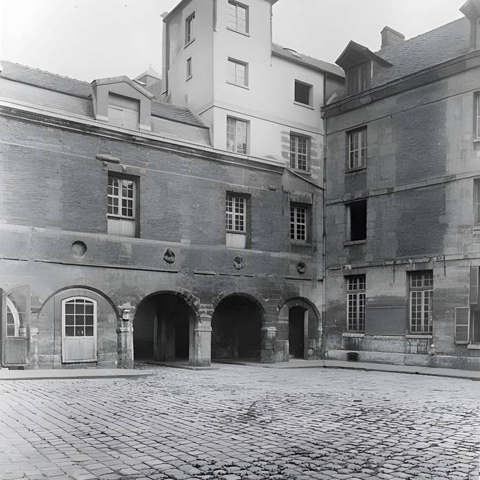 Photo de Ancien Hôtel de Clermont-Tonnerre