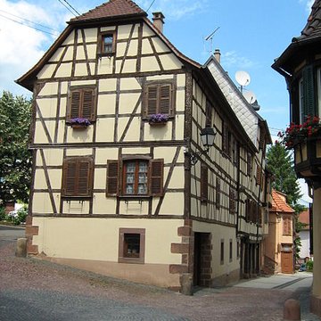 Maison au 26 Place du Marché-aux-Grains à Bouxwiller