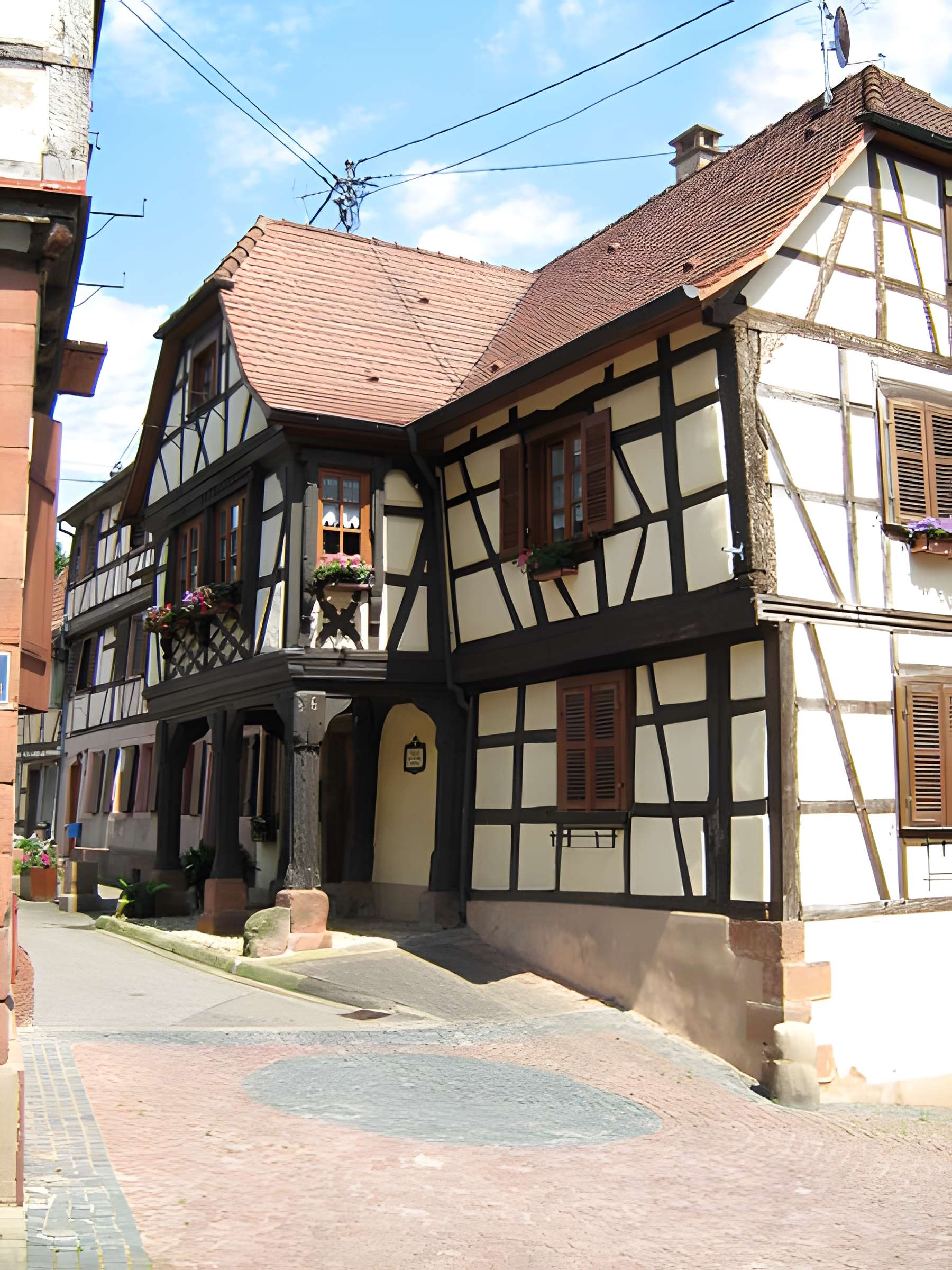 Maison au 26 Place du Marché-aux-Grains à Bouxwiller