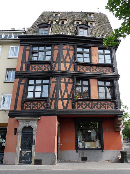 Photo de Maison au 27 Quai des Bateliers à Strasbourg