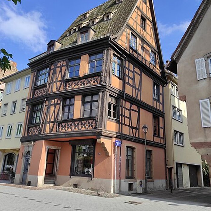 Photo de Maison au 27 Quai des Bateliers à Strasbourg