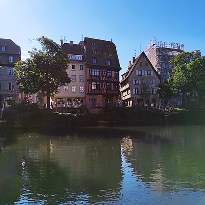 Photo de Maison au 27 Quai des Bateliers à Strasbourg