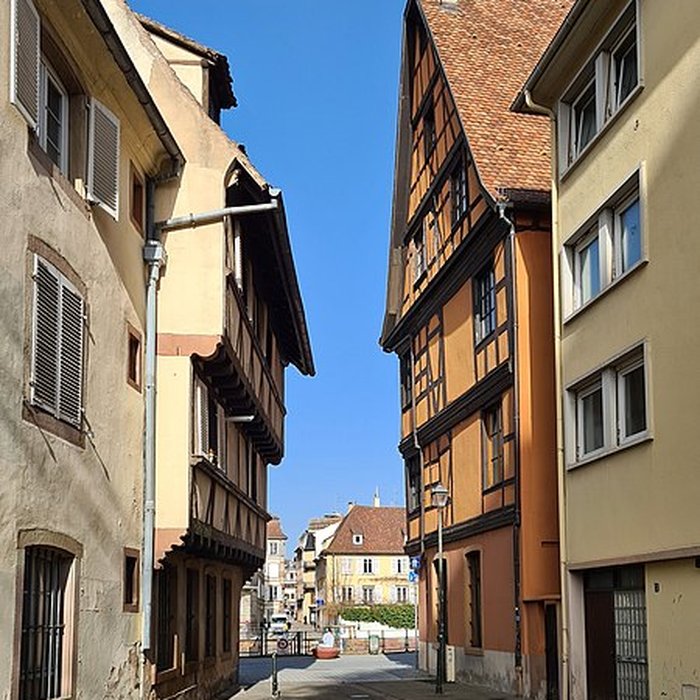 Photo de Maison au 27 Quai des Bateliers à Strasbourg