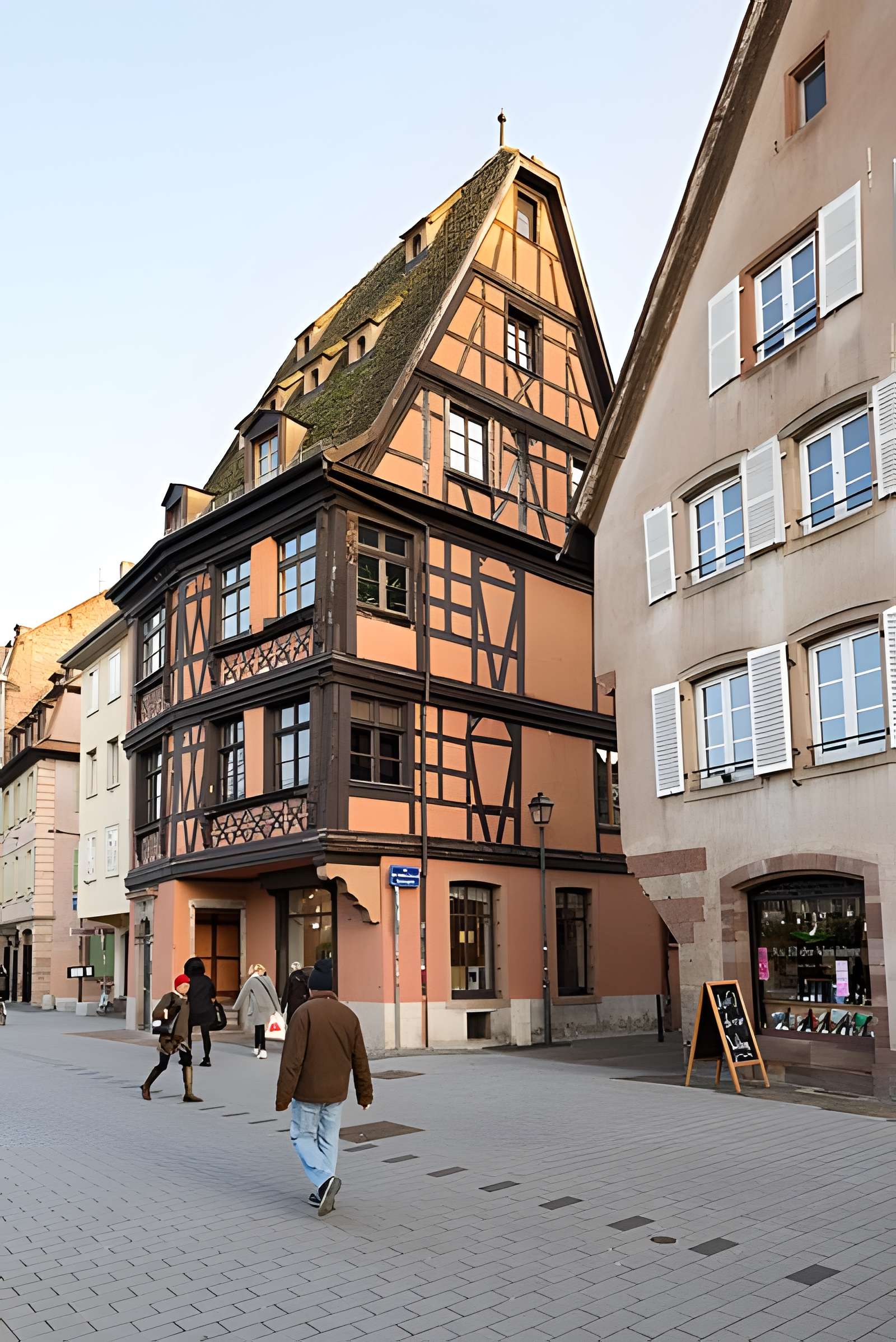 Maison au 27 Quai des Bateliers à Strasbourg