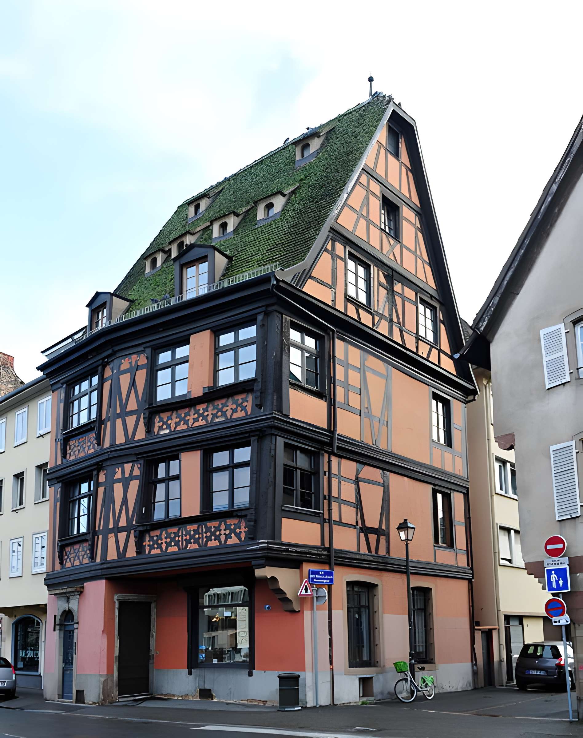Maison au 27 Quai des Bateliers à Strasbourg